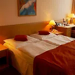 Rott Hotel 4*