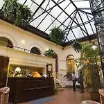 Rott Hotel