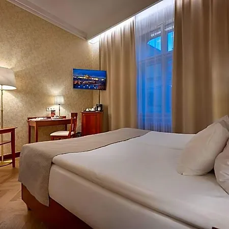 Rott Отель 4*