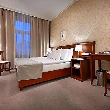 Rott Отель 4*