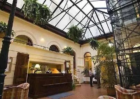 Rott Hotel
