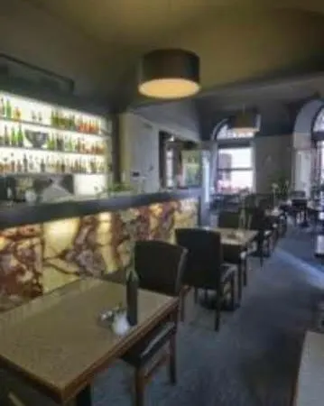 Rott Hotel