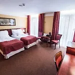 Rott Szálloda 4*