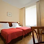 Rott Szálloda 4*