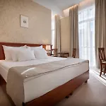 Rott Szálloda 4*